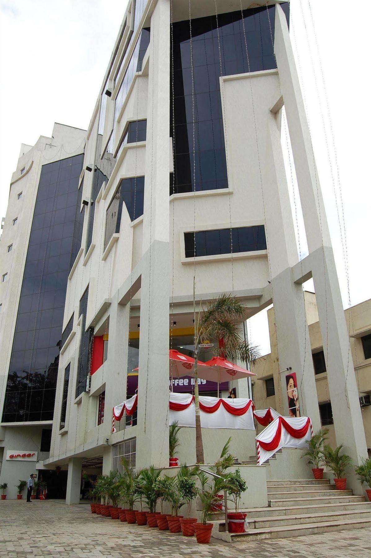 Ginger Chennai - Vadapalani Hotel Exterior photo